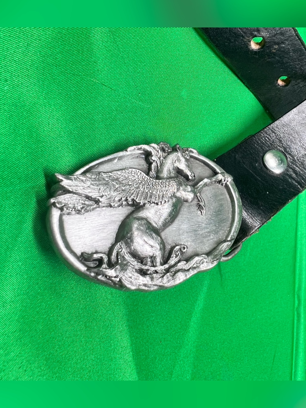 Siskiyou Buckle Co. pewter belt buckle